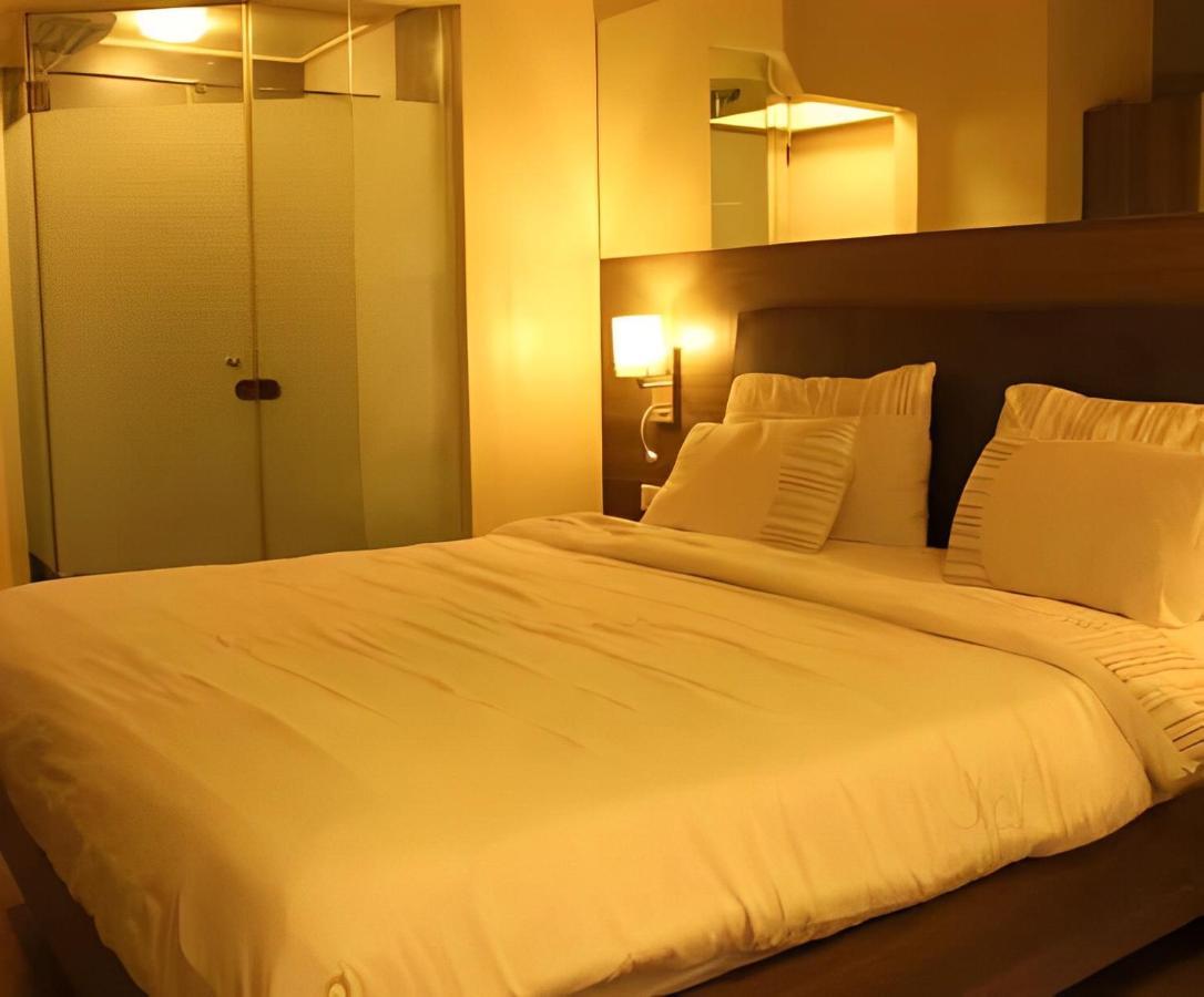 Apollo Guest House Mumbai Exteriör bild