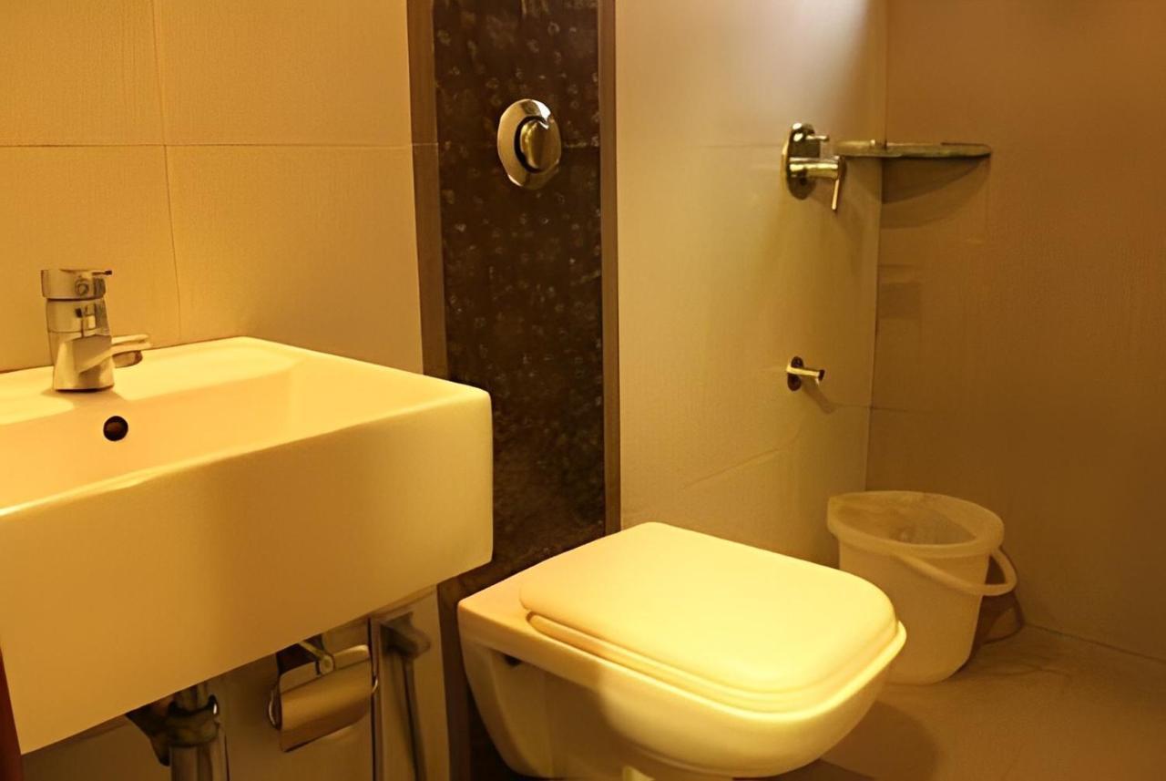 Apollo Guest House Mumbai Exteriör bild